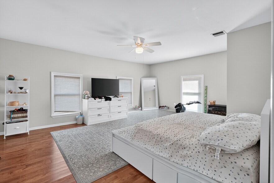 More Photos Of 200 7th Ave, Asbury Park Apartments For Sale