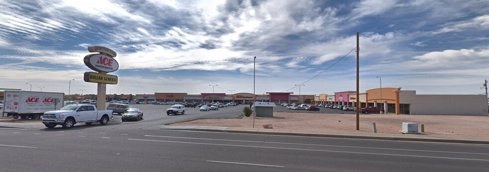 More Photos Of 725 W Apache Trl, Apache Junction Unknown For Lease