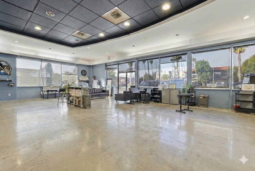 More Photos Of 7771-7781 W Sunset Blvd, Los Angeles Unknown For Lease