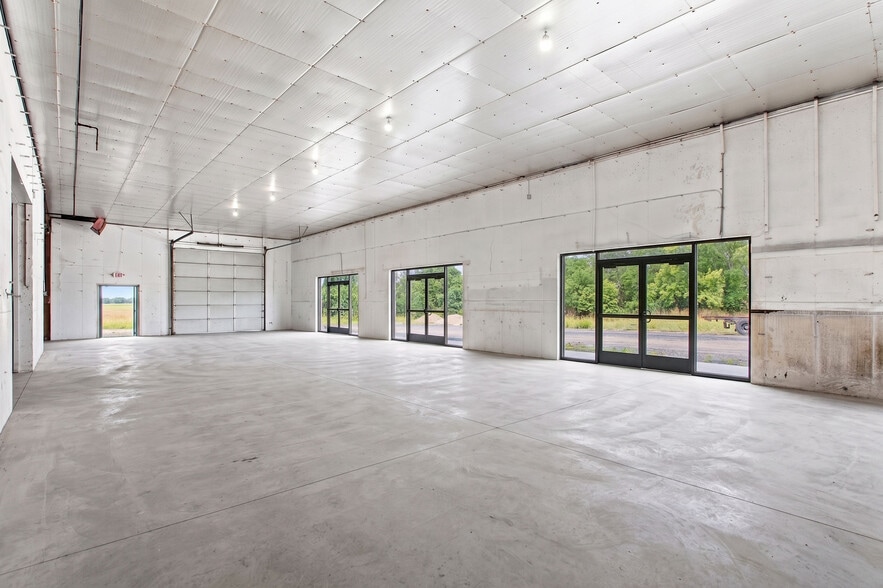 More Photos Of 5939 Harrison Ave, Cincinnati General Retail For Lease