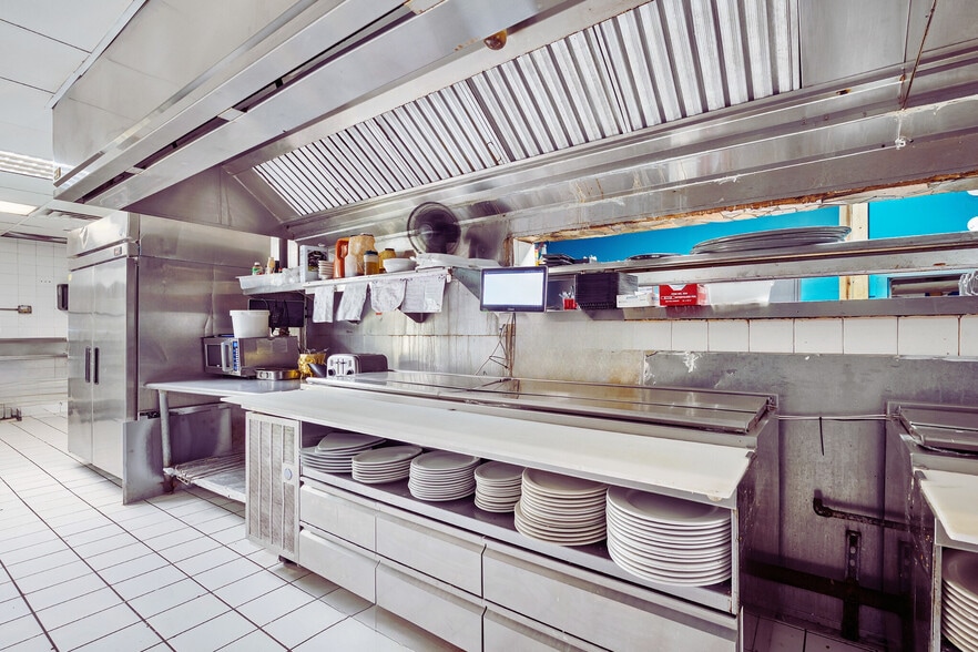 More Photos Of 790 S Atlantic Ave, Ormond Beach Restaurant For Sale