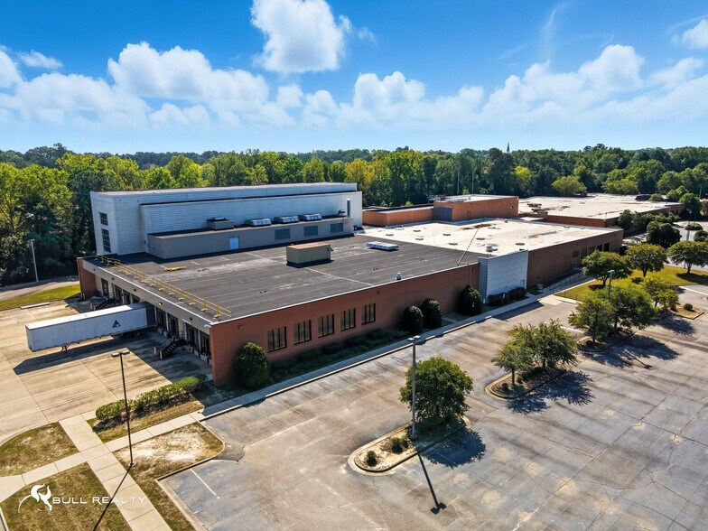 More Photos Of 458 Whitfield St, Fayetteville Manufacturing For Lease