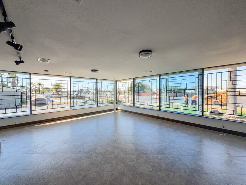 More Photos Of 10051 Mission Blvd, Jurupa Valley Contractor Storage Yard For Lease