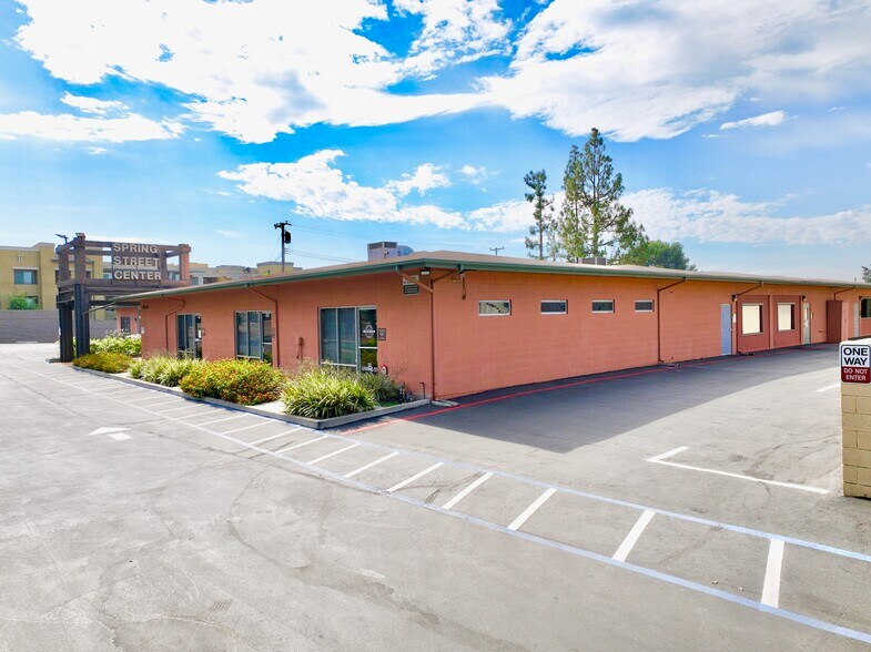 More Photos Of 109 Spring St, Claremont Office Residential For Lease
