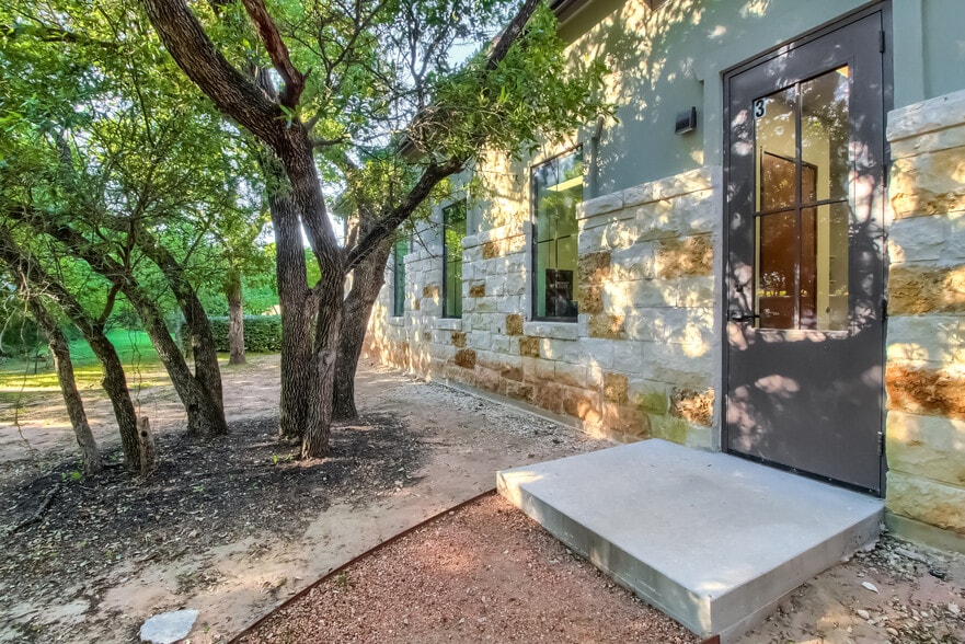 More Photos Of 301 Denali Pass, Cedar Park Office For Lease