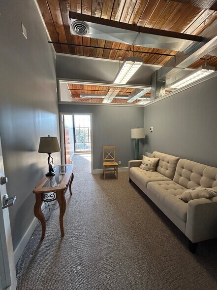 More Photos Of 1214 1st Ave, Columbus Loft Creative Space For Lease