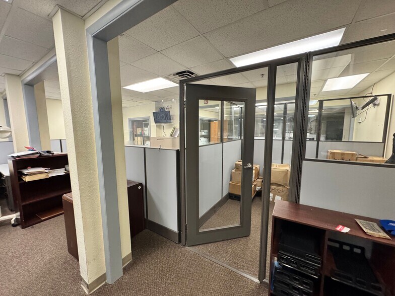 More Photos Of 1215 Dunn Ave, Jacksonville Medical For Lease