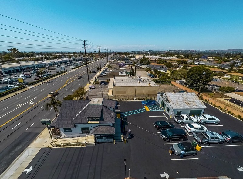 More Photos Of 745 N Tustin St, Orange Office For Sale