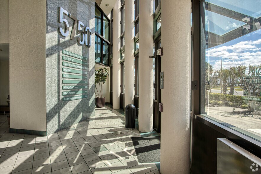 More Photos Of 5750 Major Blvd, Orlando Unknown For Lease