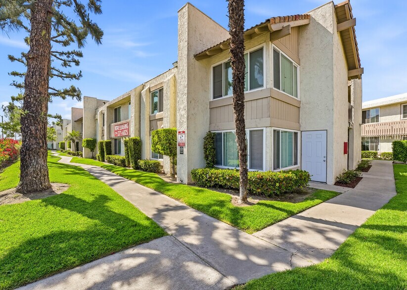 More Photos Of 1251 N Placentia Ave, Anaheim Apartments For Sale