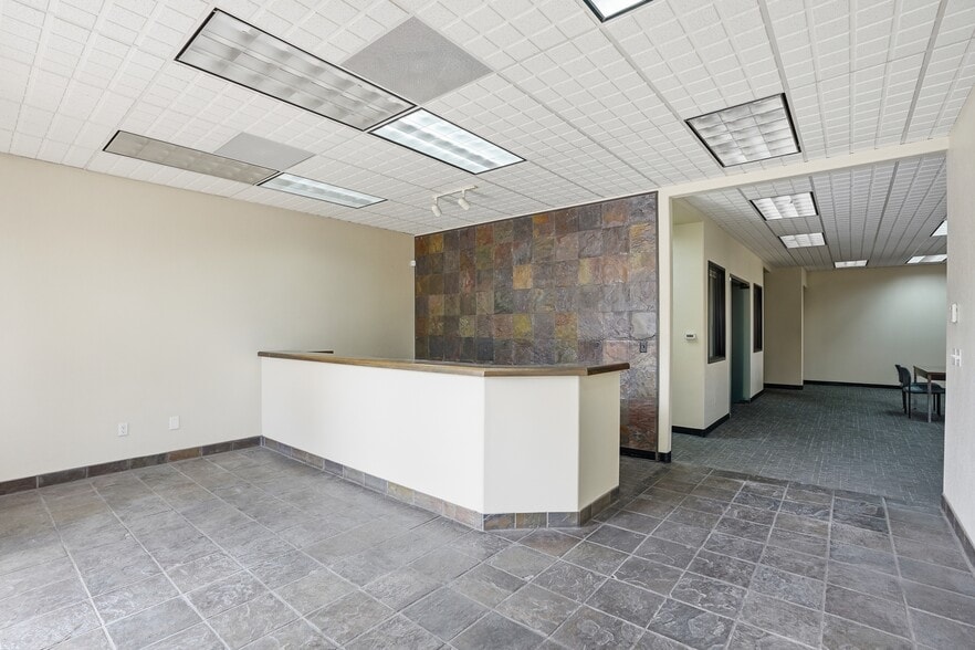 More Photos Of , Santa Maria General Retail For Sale
