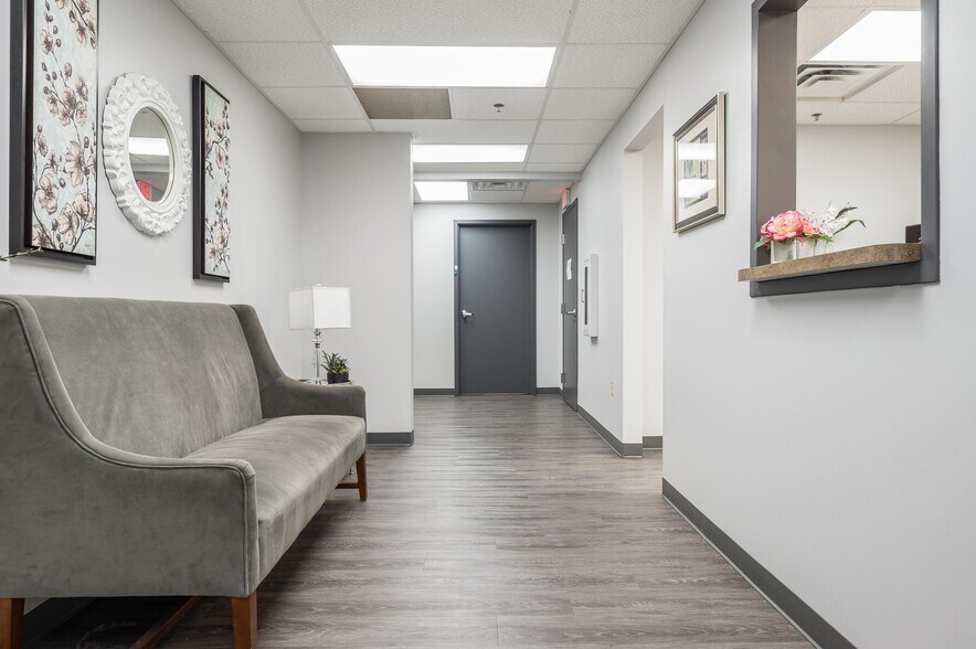 More Photos Of 961 Spring Creek Rd, East Ridge Medical For Lease