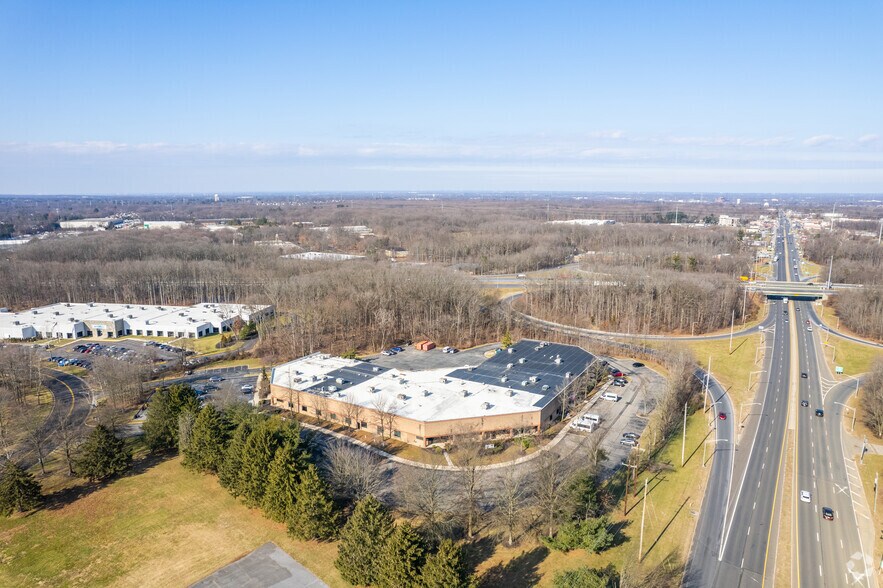 More Photos Of 6 Terri Ln, Burlington Light Distribution For Lease