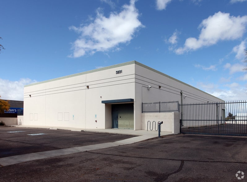 Primary Photo Of 3231 E Valencia Rd, Tucson Warehouse For Lease