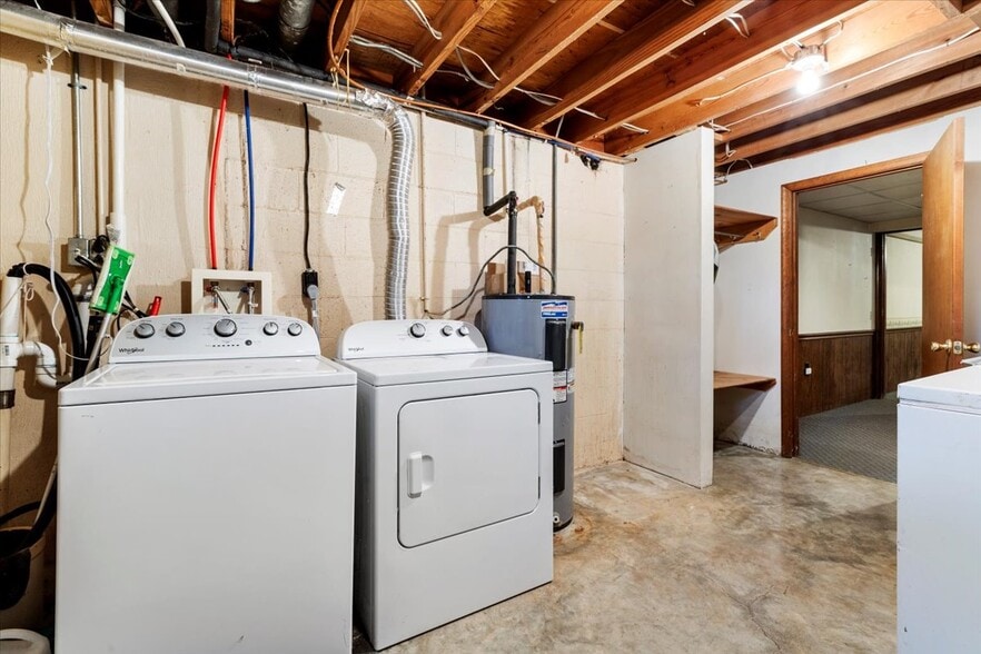 More Photos Of 1356 Coopers Cove Rd, Hardy Specialty For Sale