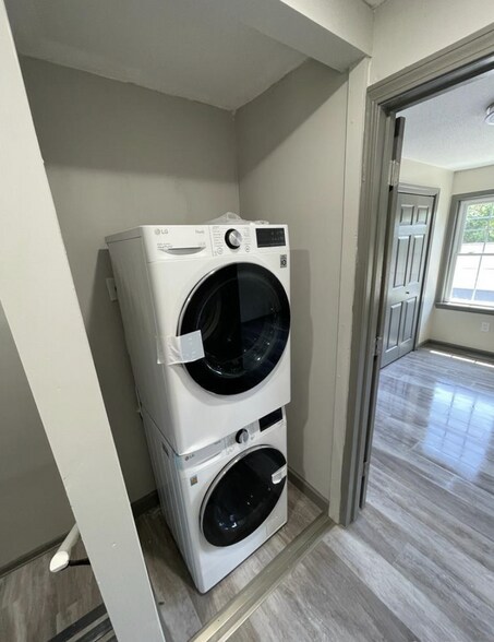 More Photos Of 23-36 Pine Crest Ridge, Woodstock Apartments For Sale