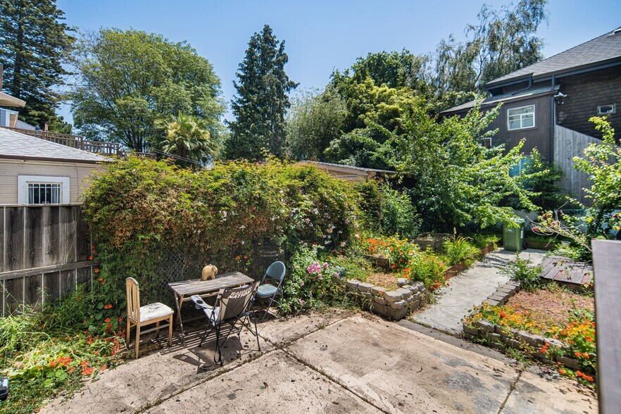 More Photos Of 2110 Ashby Ave, Berkeley Multifamily For Sale