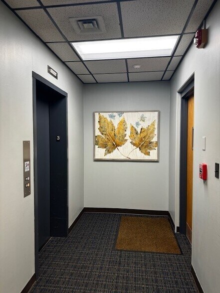 More Photos Of 1207 Quarrier St, Charleston Office For Lease