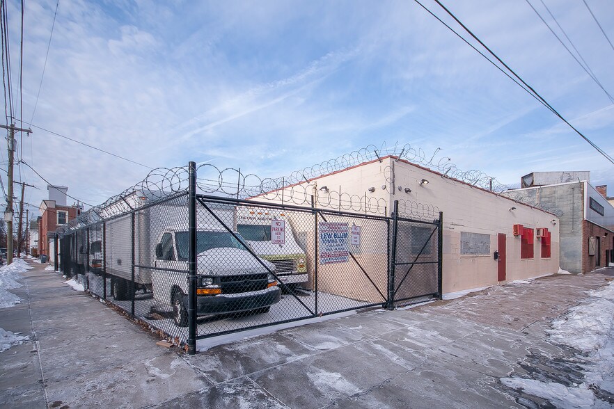 More Photos Of 1100-1104 E Berks St, Philadelphia Flex For Lease