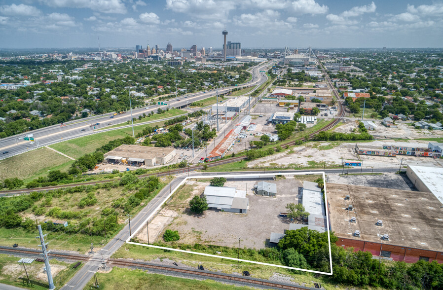 Primary Photo Of 1402 Hoefgen Ave, San Antonio Warehouse For Sale