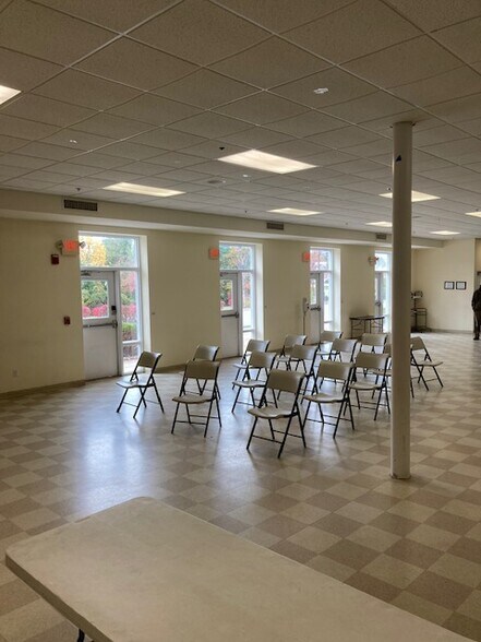 More Photos Of 13505 New Hampshire, Silver Spring Specialty For Lease