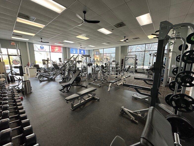 More Photos Of 3285 Berkmar Dr, Charlottesville Freestanding For Lease