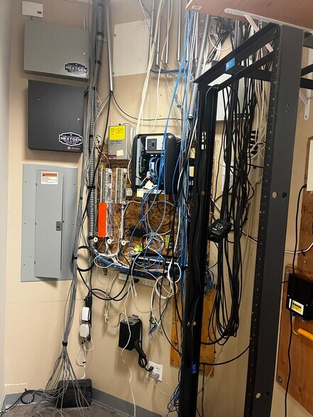 More Photos Of 7490 Commercial Way, Henderson Warehouse For Sale