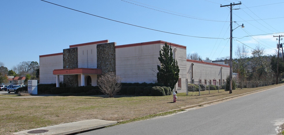 More Photos Of 1089 Augusta Rd, Warrenville Office For Lease