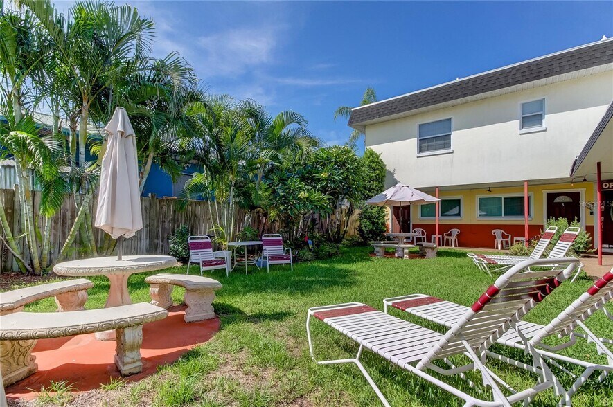 More Photos Of 18202 Gulf Blvd, Redington Shores Hotel For Sale