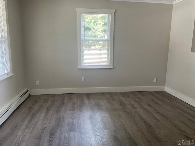 More Photos Of 879 Upper Main St, South Amboy Office For Sale