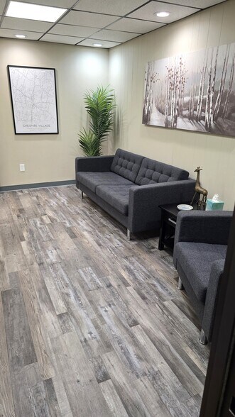 More Photos Of 366 S Main St, Cheshire Office For Lease