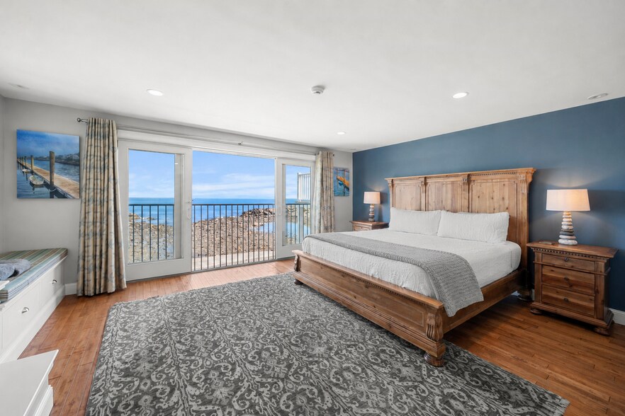 More Photos Of , Ogunquit Unknown For Sale