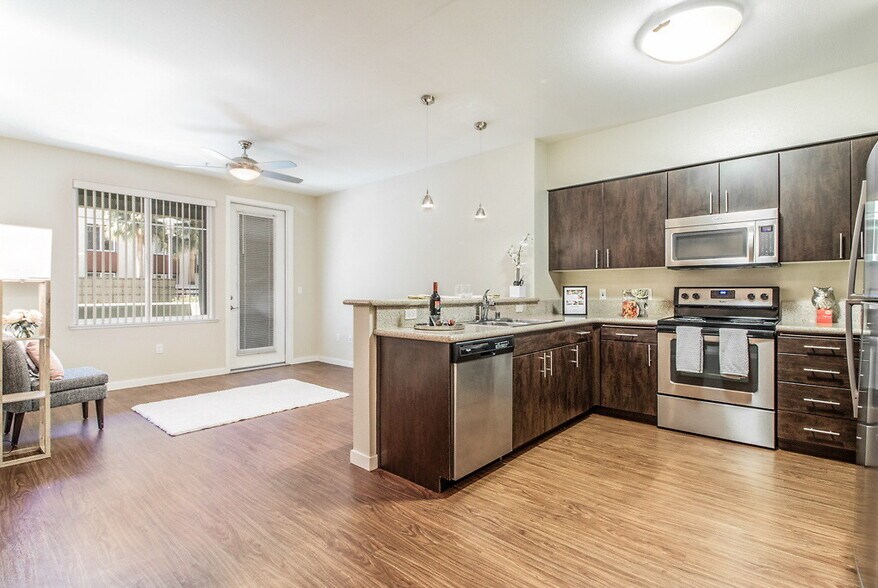 More Photos Of 1271 Lawrence Station Rd, Sunnyvale Apartments For Lease