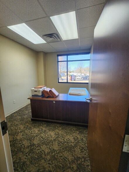 More Photos Of 8400 Northrun Medical Dr, Mechanicsville Office For Lease