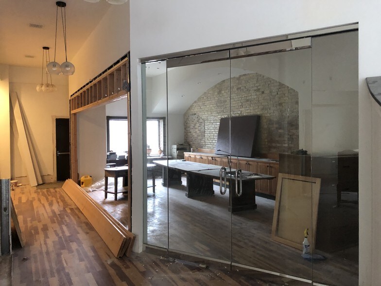 More Photos Of 165 S Regent St, Salt Lake City Office For Lease