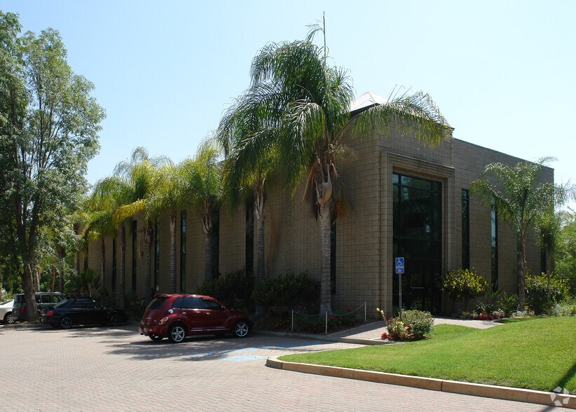 More Photos Of 16801 Van Buren Blvd, Riverside Unknown For Lease