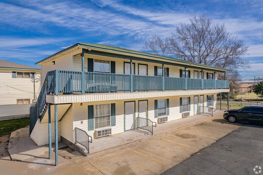 More Photos Of 1820 E Texas St, Bossier City Apartments For Sale
