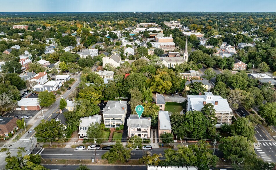More Photos Of 12 N 5th Ave, Wilmington Office Residential For Sale