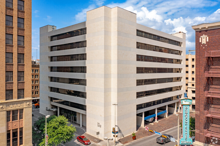 Primary Photo Of 106 S Saint Marys St, San Antonio Office For Lease