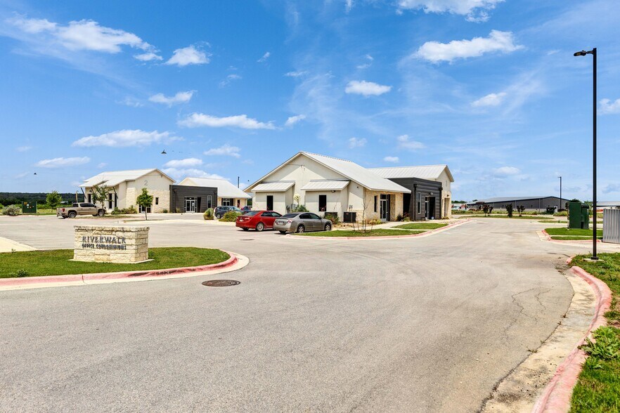 Primary Photo Of 120 Riverwalk Dr, San Marcos Medical For Sale