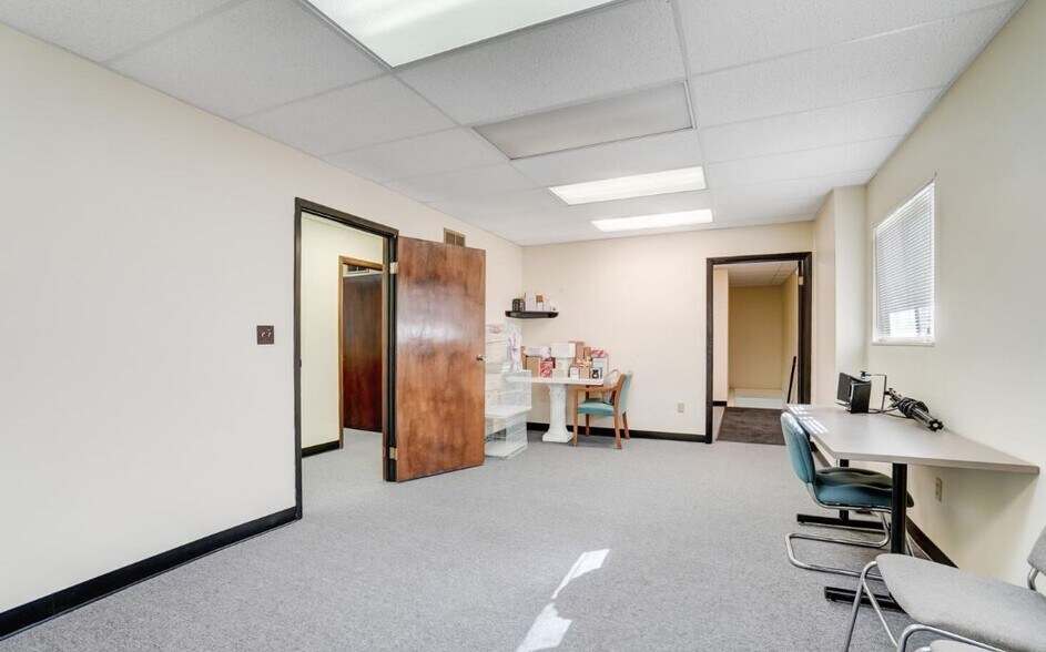 More Photos Of 5125 N Dixie Dr, Dayton Medical For Lease