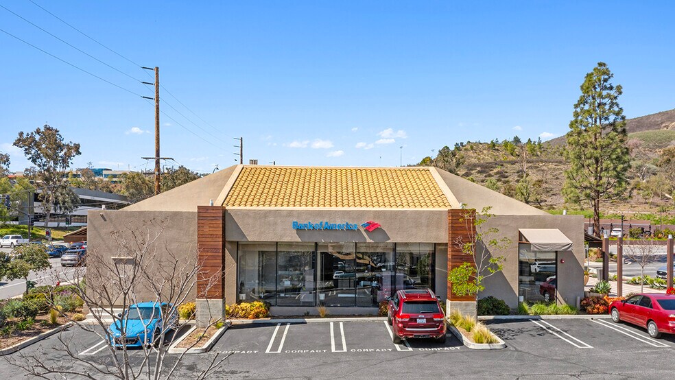 More Photos Of 30805-30895 E Thousand Oaks Blvd, Westlake Village Unknown For Lease