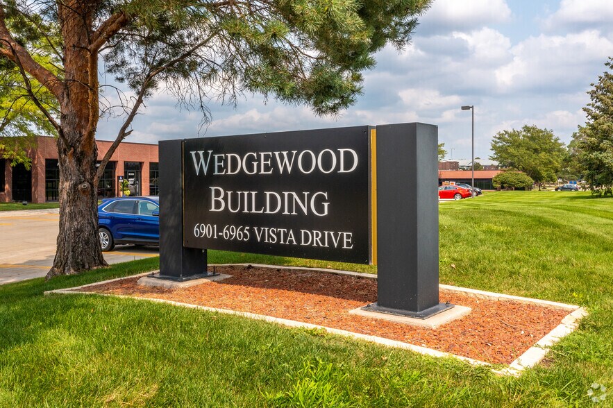 More Photos Of 6901-6965 Vista Dr, West Des Moines Office For Lease