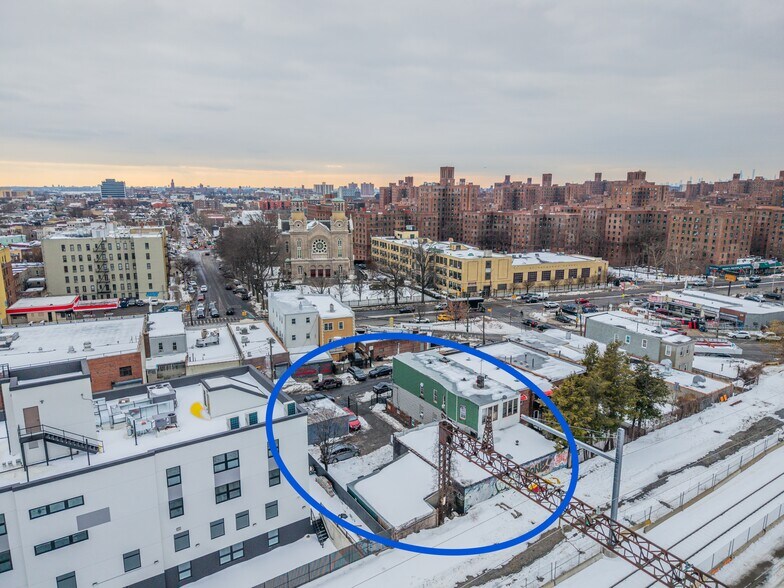 More Photos Of , Bronx Unknown For Sale