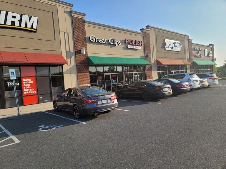 More Photos Of 730 Leonard, Albemarle Unknown For Lease