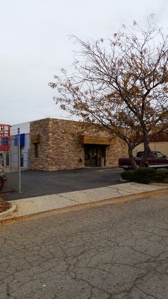 More Photos Of 480 Century Dr, Salt Lake City Showroom For Sale