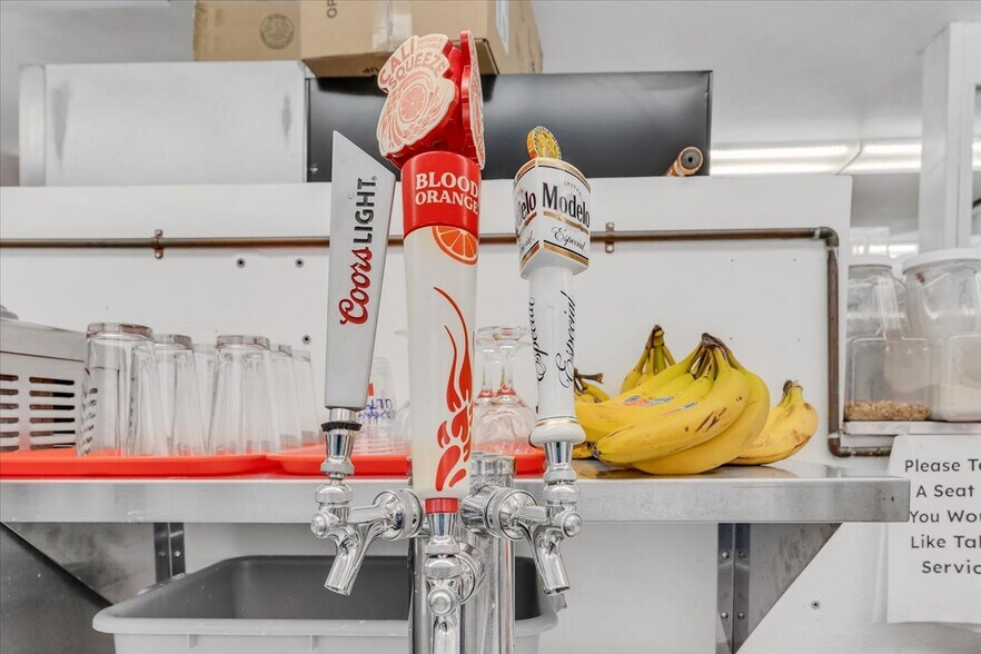 More Photos Of 22652 Parrotts Ferry Rd, Columbia Restaurant For Sale