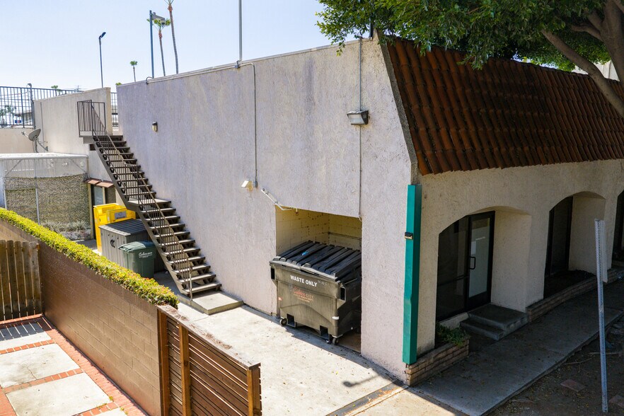 More Photos Of 11444 Washington Blvd, Culver City Medical For Sale