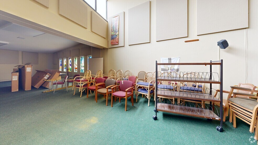 More Photos Of 901 Luther Pl, Albert Lea Skilled Nursing Facility For Sale