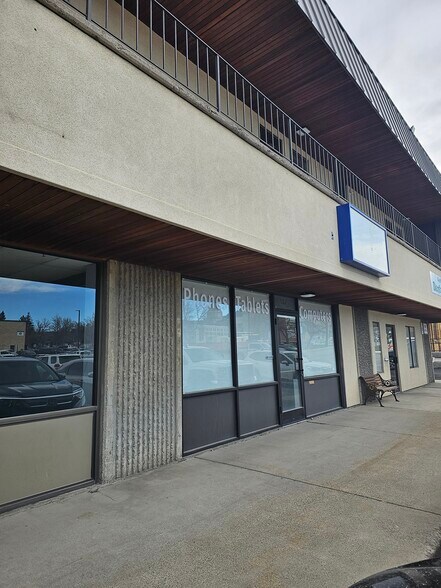 More Photos Of 505 N Sanders St, Helena Storefront Retail Office For Lease